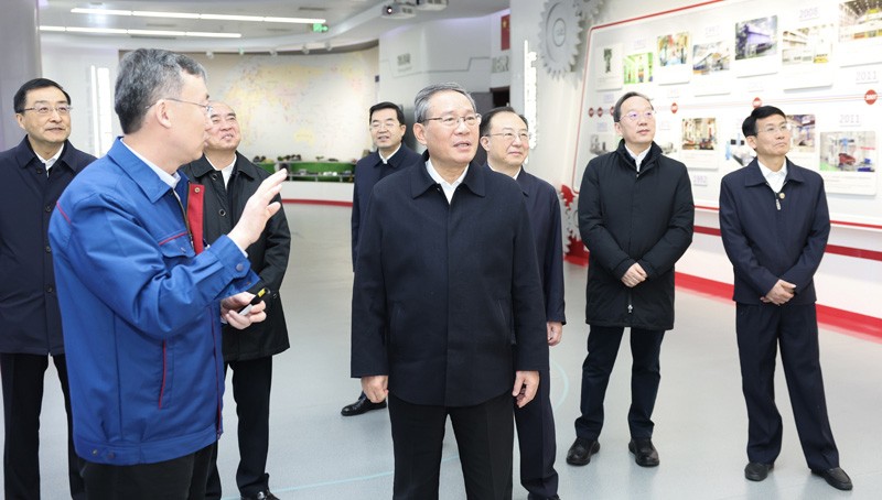 李强在山东调研时强调：坚持远近结合 抓好开局起步 更加扎实有效促发展惠民生增后劲