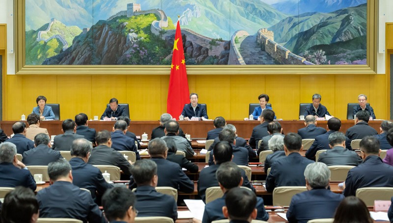 丁薛祥在全国高校毕业生等青年就业创业工作视频会议上强调：促进高校毕业生高质量充分就业 更好服务大局、服务民生、服务发展