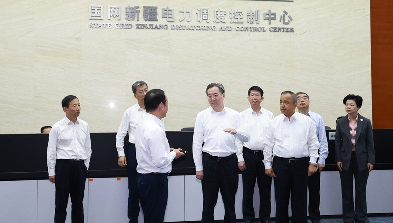 丁薛祥在新疆调研时强调 突出优势特色培育壮大新动能 加快推进经济社会高质量发展